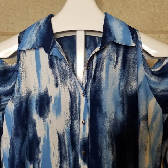 Sami & Jo Cold Shoulder Hi/Low Watercolor Blouse - Picture 7 of 7